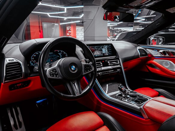 2021 BMW 8 серии M850i xDrive II (G14/G15/G16), серый, 9500000 рублей - вид 1