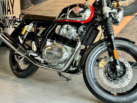 2026 Royal Enfield Interceptor 650, красный, 708000 рублей, вид 1