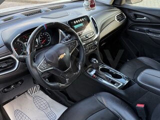 2018 Chevrolet Equinox III, белый, 1400000 рублей, вид 3