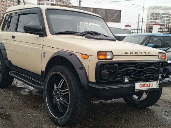 1998 Lada (ВАЗ) 2121 (4x4) I Рестайлинг, бежевый, 650000 рублей