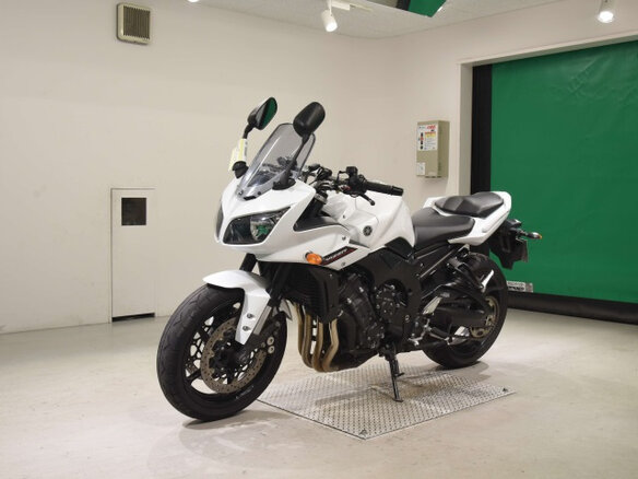 2013 Yamaha FZ1, белый, 590000 рублей - вид 1