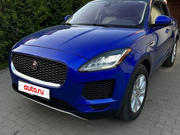 2020 Jaguar E-Pace I, синий, 2400000 рублей - вид 2