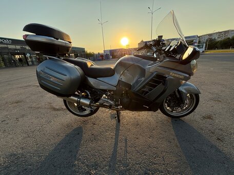 2007 Kawasaki GTR 1400 (Concours 14), серый, 629000 рублей, вид 5