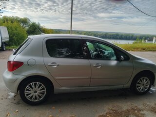2003 Peugeot 307 I, белый, 215000 рублей, вид 4