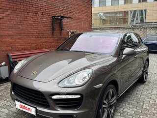 2011 Porsche Cayenne Turbo II (958), коричневый, 2500000 рублей, вид 1