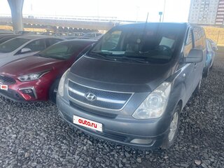2011 Hyundai Grand Starex I, серый, 795000 рублей, вид 2