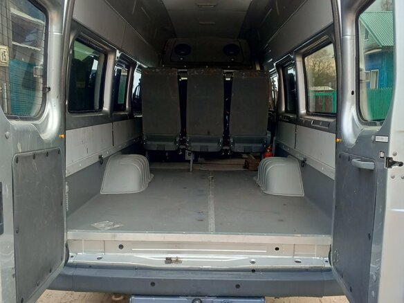 2010 Ford Transit, серебристый, 1250000 рублей - вид 20