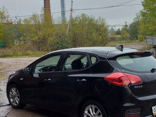 2017 Kia Ceed II Рестайлинг, чёрный, 1420000 рублей, вид 4