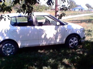 2012 Skoda Fabia II Рестайлинг, белый, 505000 рублей, вид 3
