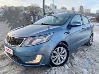 2014 Kia Rio 5-speed III, голубой, 722000 рублей, вид 1