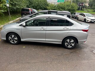 2017 Honda Grace I Рестайлинг, серый, 1220000 рублей, вид 3