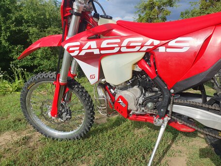 2023 Gas Gas EC, красный, 1050000 рублей, вид 3