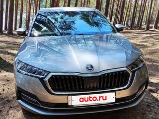 2021 Skoda Octavia IV (A8), бежевый, 2750000 рублей, вид 1