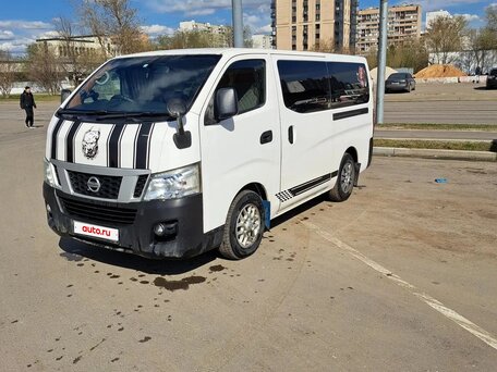 2015 Nissan NV350 Caravan, белый, 2175000 рублей, вид 3
