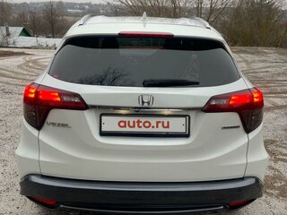 2019 Honda Vezel I Рестайлинг, белый, 2000000 рублей, вид 5