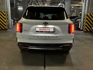 2021 Kia Sorento IV, белый, 3900000 рублей, вид 4