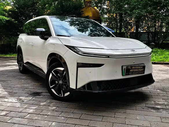 2026 Toyota bZ3X 58.3 kWh, белый - вид 3