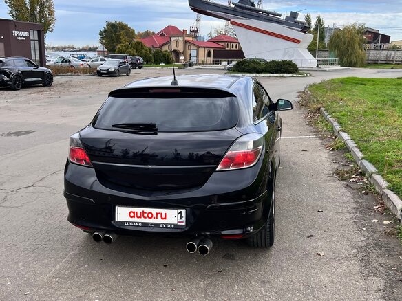 2008 Opel Astra GTC H Рестайлинг, чёрный, 680000 рублей - вид 4