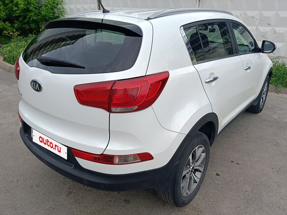 2014 Kia Sportage III Рестайлинг, белый, 1500000 рублей - вид 5