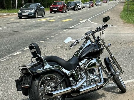 2006 Harley-Davidson Softail Standard, чёрный, 999000 рублей, вид 4