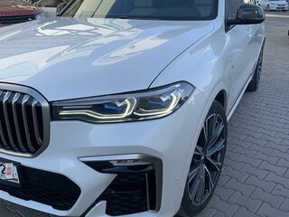 2019 BMW X7 M50d I (G07), белый, 9900000 рублей, вид 2