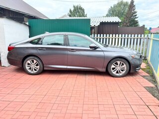 2017 Honda Accord X, серый, 2000000 рублей, вид 1