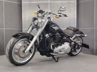 2021 Harley-Davidson Fat Boy, чёрный, 2099000 рублей, вид 4