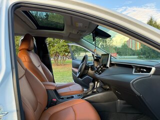 2022 Toyota Corolla XII (E210), белый, 1920000 рублей, вид 5