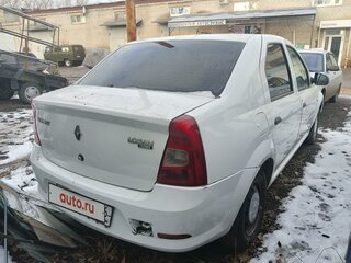 2014 Renault Logan I Рестайлинг, белый, 289000 рублей, вид 3