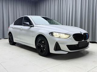 2023 BMW 1 серии 120i III (F52) Рестайлинг, белый, 1825005 рублей, вид 4