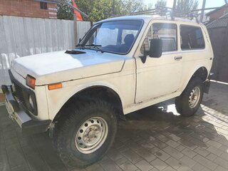 1998 Lada (ВАЗ) 2121 (4x4) I Рестайлинг, белый, 250000 рублей, вид 1