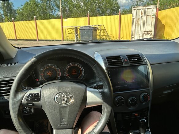 2011 Toyota Corolla X (E140, E150) Рестайлинг, чёрный, 1150000 рублей - вид 9