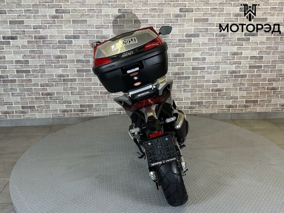2017 Honda X-ADV, серый, 990000 рублей - вид 6