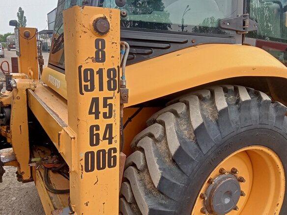 2007 Volvo BL, жёлтый, 3200000 рублей - вид 5