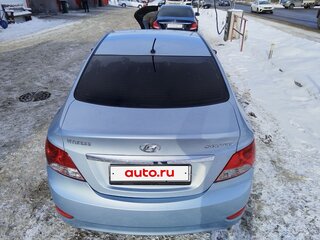 2013 Hyundai Solaris I, голубой, 800000 рублей, вид 3