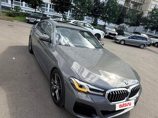 2022 BMW 5 серии 520i VII (G30/G31/G38) Рестайлинг, серый, 4550000 рублей, вид 2