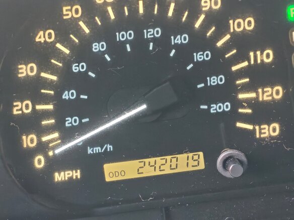 2002 Lexus LX 470 II Рестайлинг, чёрный, 1810000 рублей - вид 8