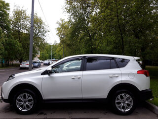 2014 Toyota RAV4 IV (XA40), белый, 2215000 рублей, вид 5