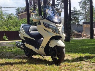 2014 Suzuki Burgman (SkyWave) 400, белый, 425000 рублей, вид 1