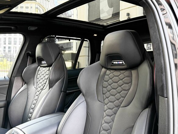 2026 BMW X5 M Competition III (F95) Рестайлинг, чёрный, 22990000 рублей - вид 21