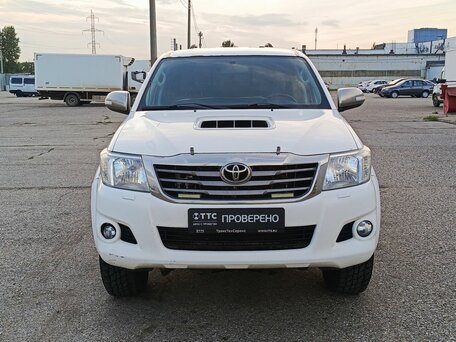 2012 Toyota Hilux VII Рестайлинг, белый, 1430000 рублей, вид 2