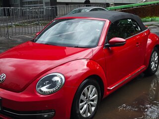 2014 Volkswagen Beetle II (A5), красный, 1500000 рублей, вид 1