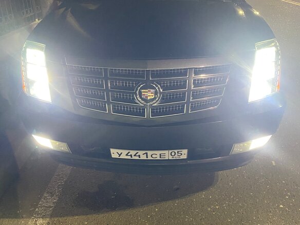 2012 Cadillac Escalade III, чёрный, 2500000 рублей - вид 5