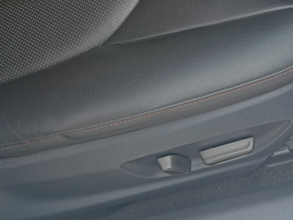 2018 Toyota Camry VIII (XV70), белый, 3350000 рублей - вид 11
