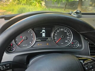2011 Volkswagen Touareg II, чёрный, 1280000 рублей, вид 4