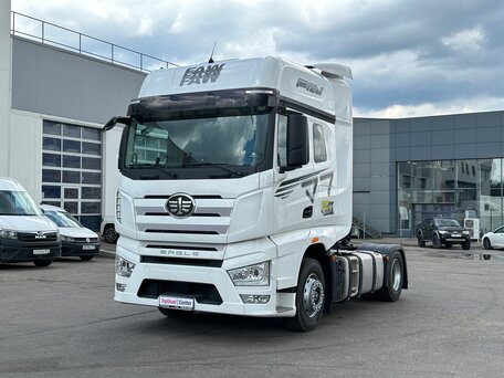 2024 FAW J7, белый, 8500000 рублей, вид 1