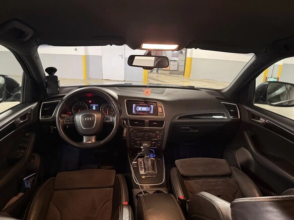 2010 Audi Q5 I (8R), чёрный - вид 6
