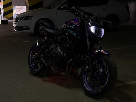 2019 Yamaha MT-07 (FZ-07), фиолетовый, 699000 рублей, вид 1
