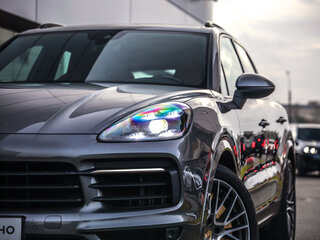 2019 Porsche Cayenne S III, серый, 4999000 рублей, вид 2
