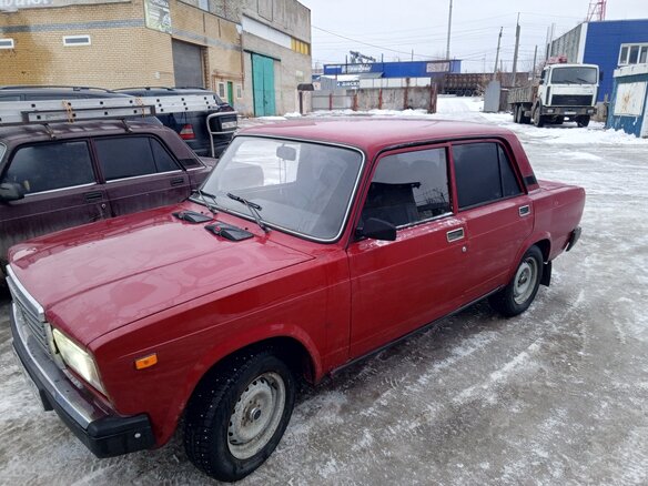 2006 Lada (ВАЗ) 2107, пурпурный, 280000 рублей - вид 5